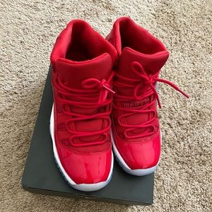 AIR JORDAN 11 RETEO BG